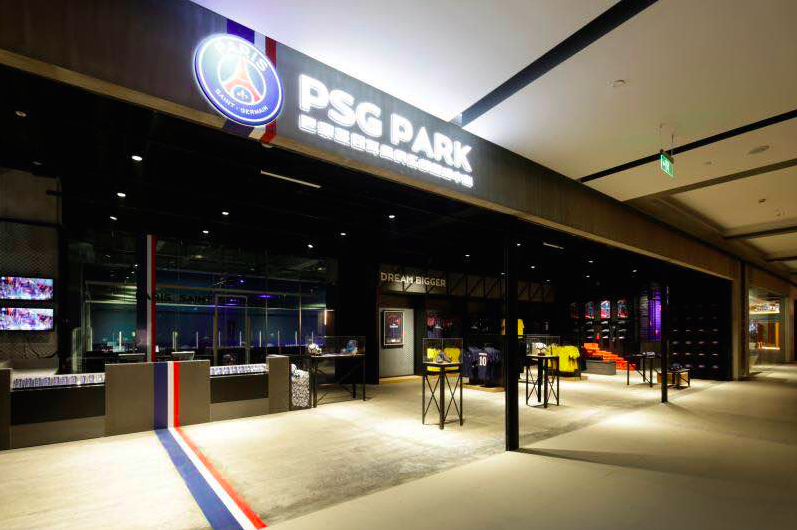 开云体育正规平台-巴黎圣日耳曼训练开放日，清晨扳平良机引欢呼，CBA季后赛在即，更衣室氛围转暖(cctv5节目表)